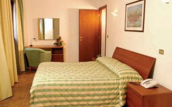 Hotel Rive, Bardonecchia, Double Bedroom